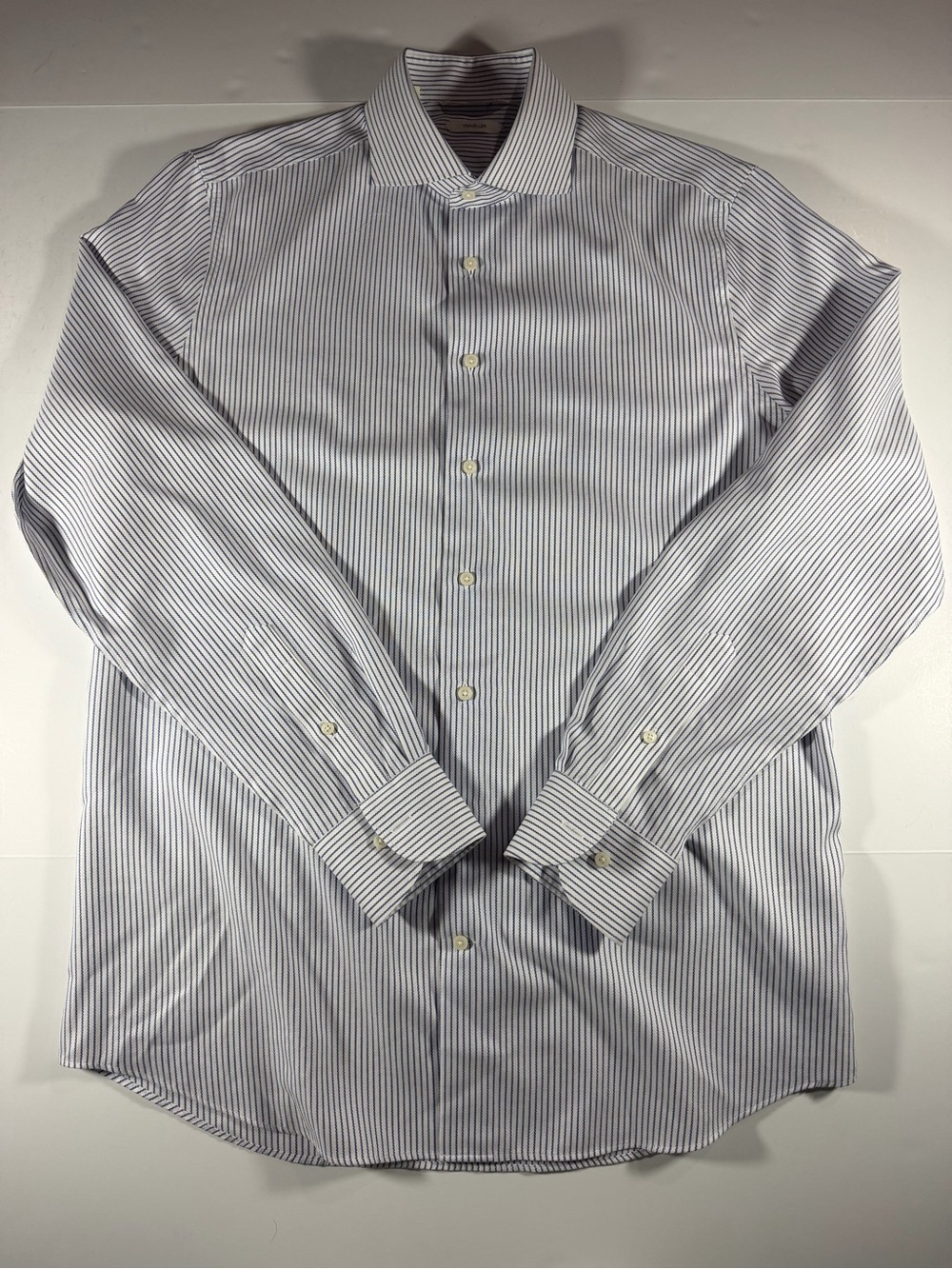 Suitsupply Traveler Blue and White Pinstripe Dress Shirt 41/16